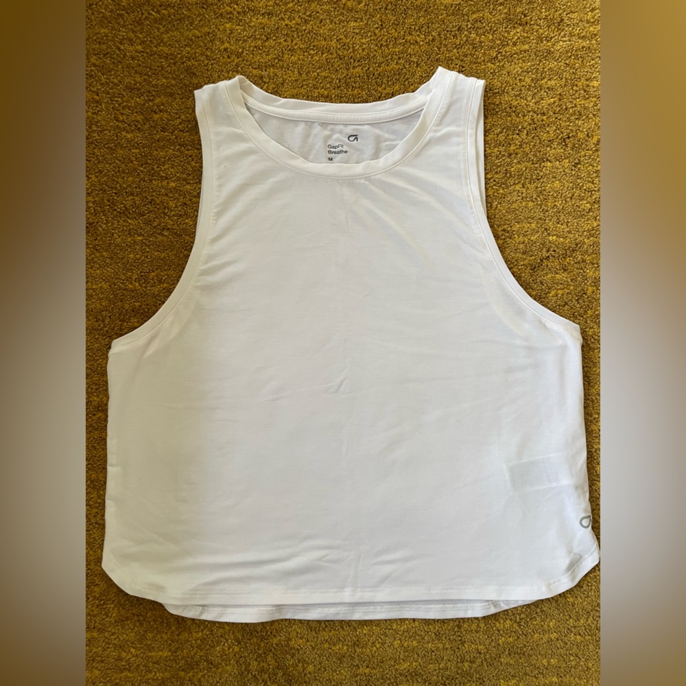 GAP Fit Breathe tank top